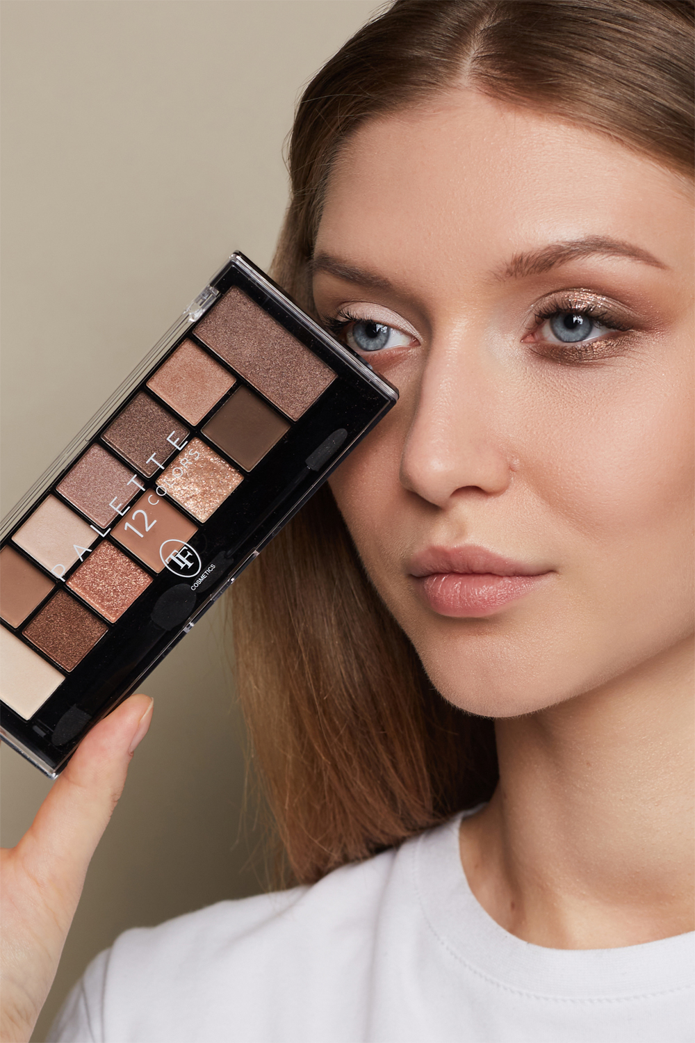 палетка теней BASE PALETTE 